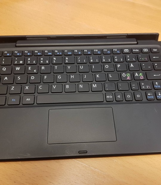 Sony BKB50 bluetooth tastatur